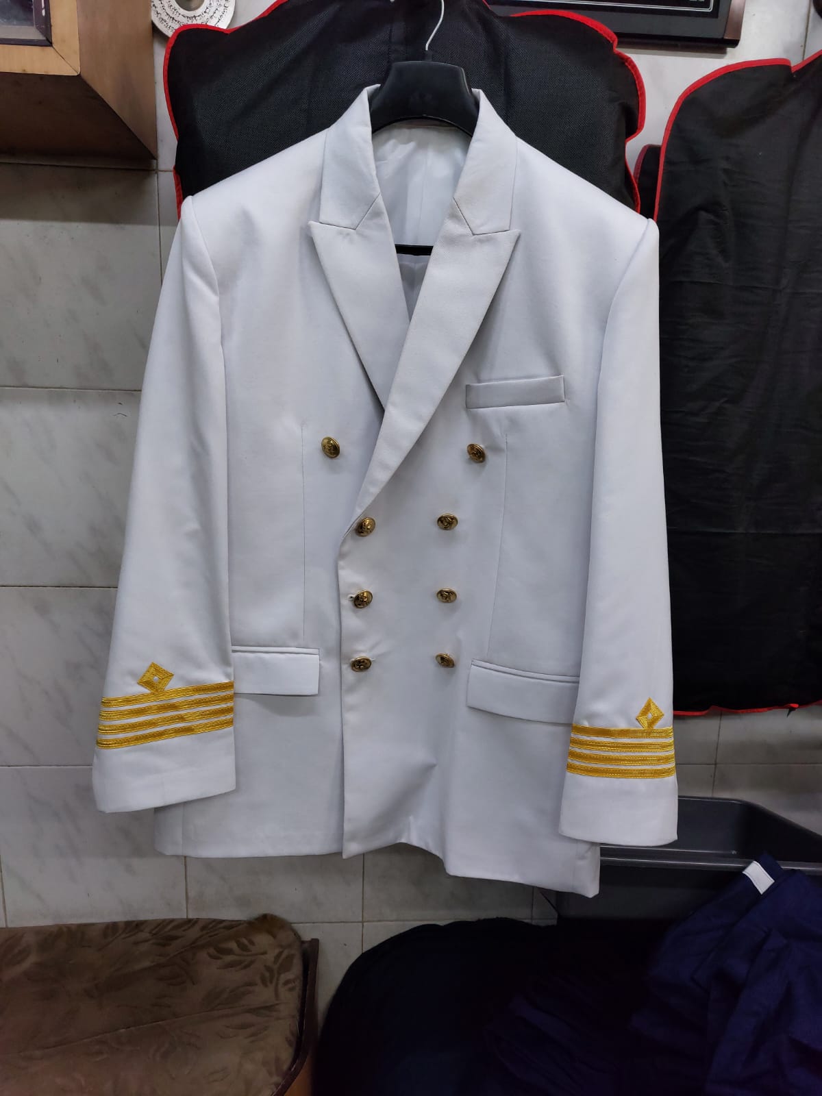 MERCHANT NAVY WHITE BLAZER